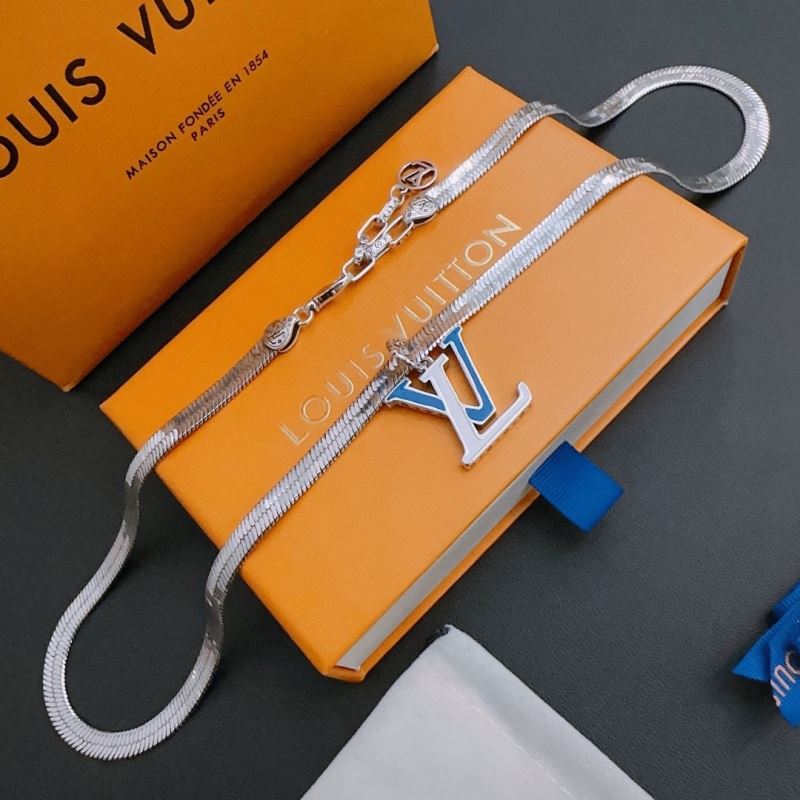 Louis Vuitton Necklaces